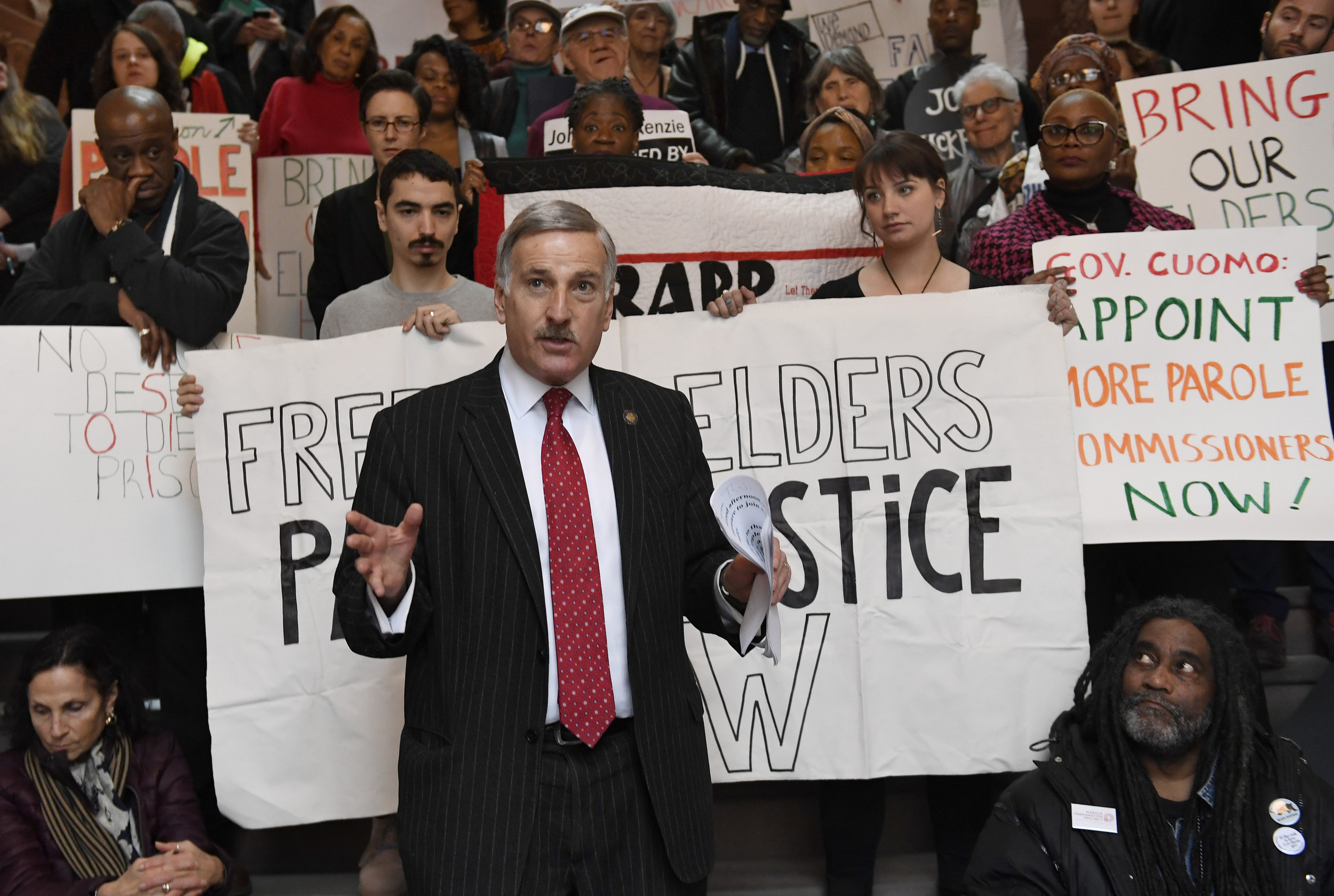 City picks up the tab for detainees who pick up the phone