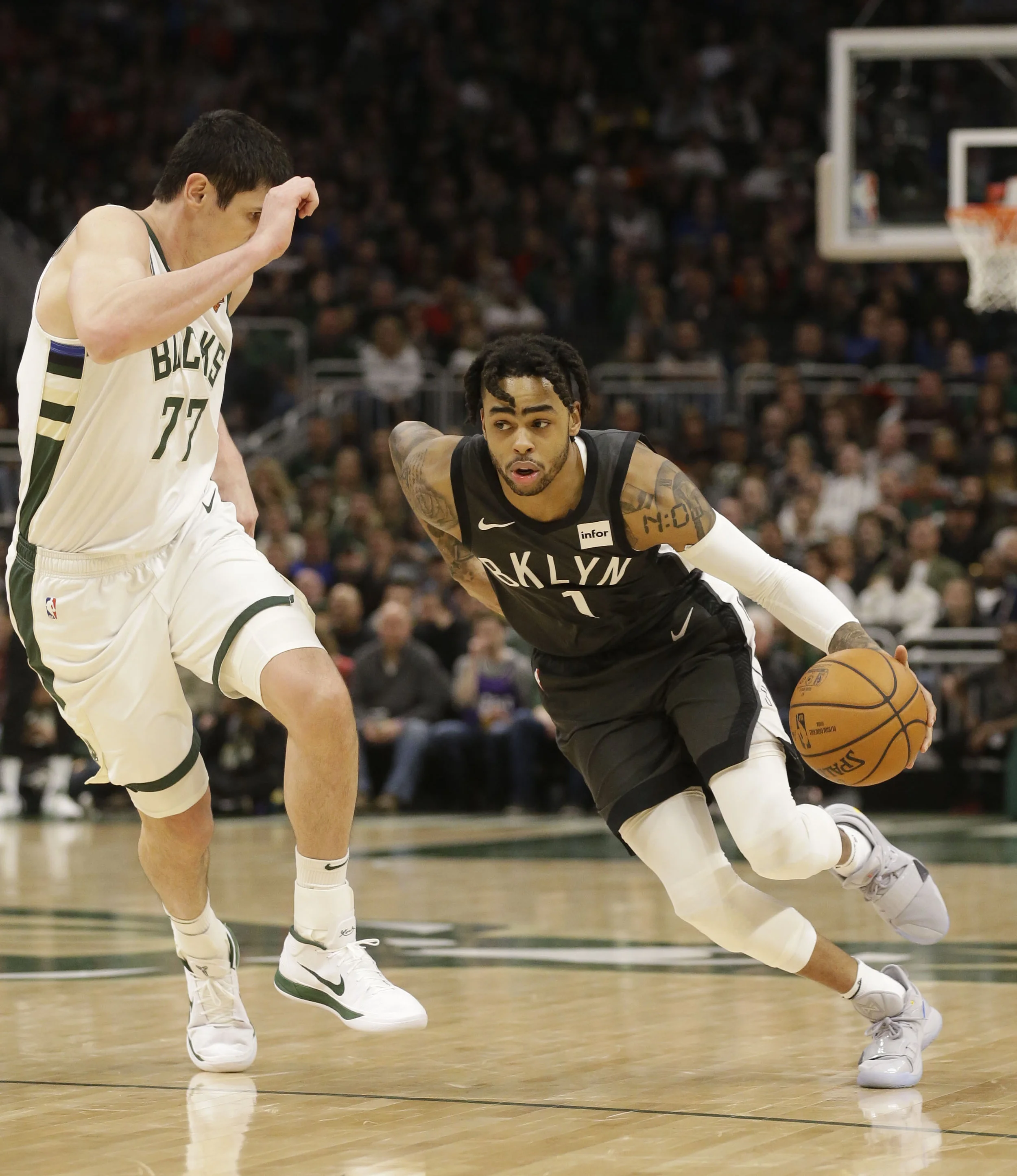Nets All Star point guard D’Angelo Russell was issued a summons for bringing marijuana to LaGuardia Airport. AP Photo/Jeffrey Phelps.