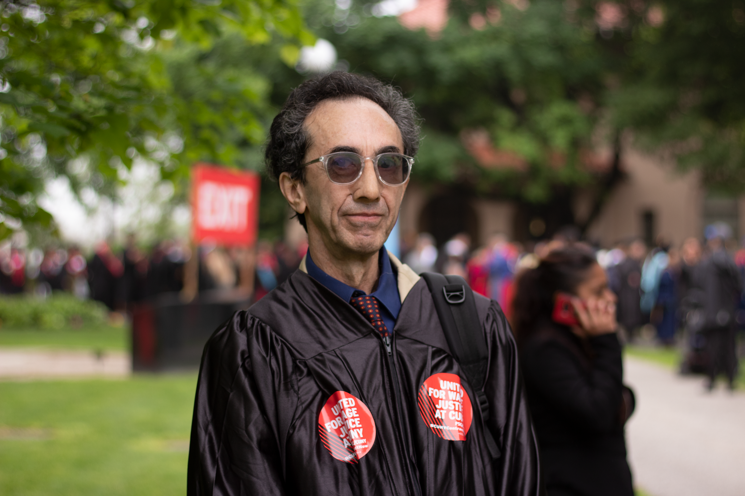 Staff union demands ‘wage justice’ during Queens College commencement 