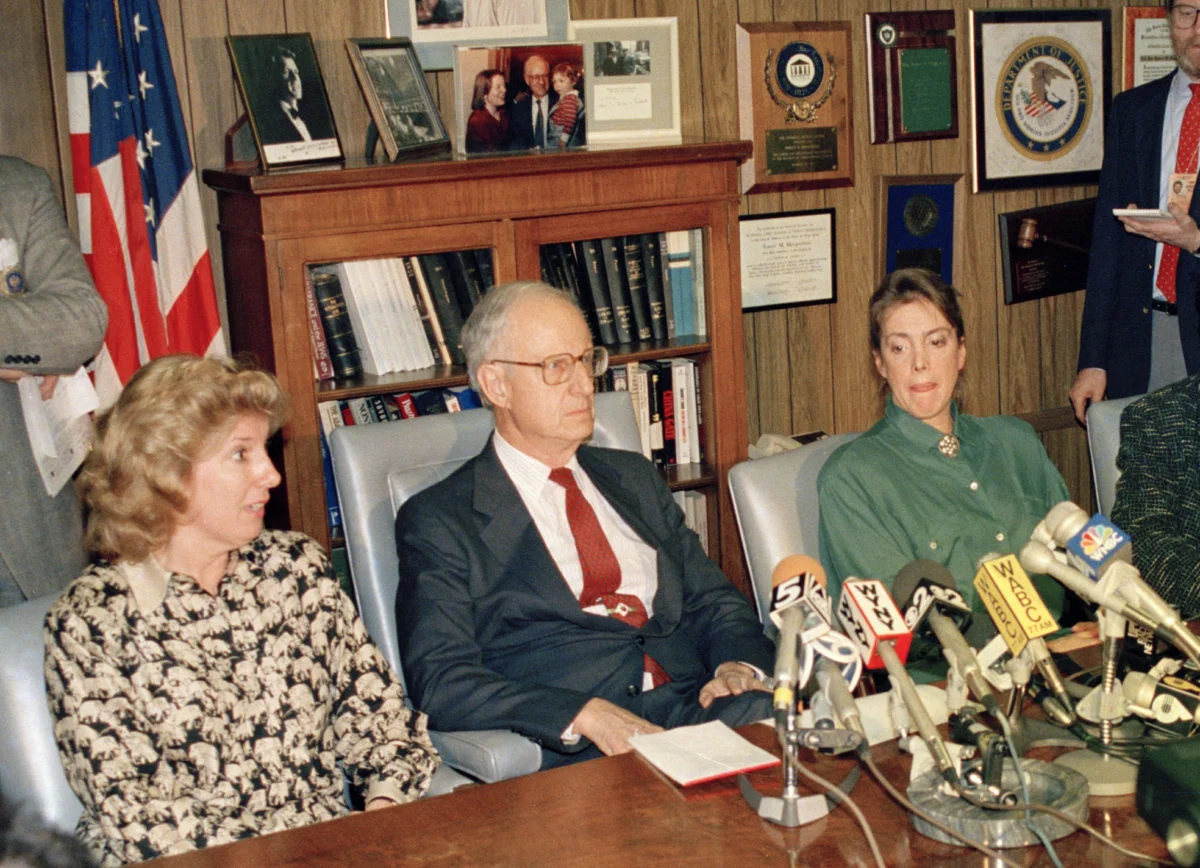 Prosecutor Linda Fairstein (left) at a news conference with former Manhattan District Attorney Robert Morgenthau in 1988. AP Photo/Charles Wenzelberg, File