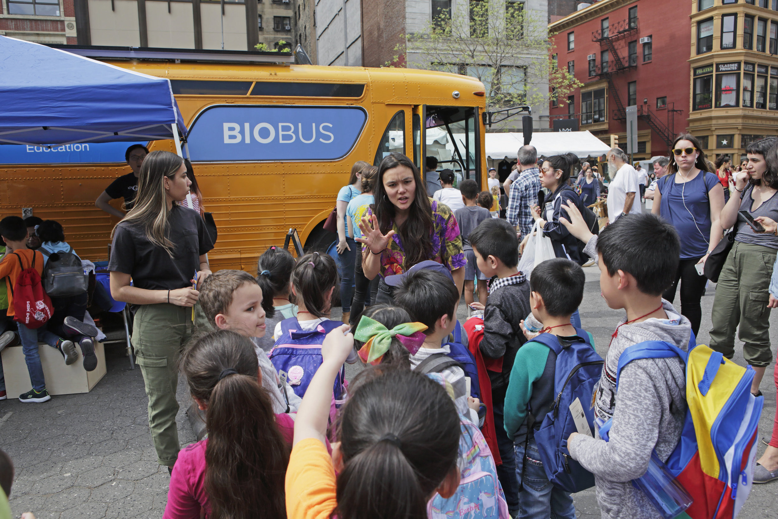 A ‘Magic’ BioBus is teaching kids about the environment at Astoria Houses
