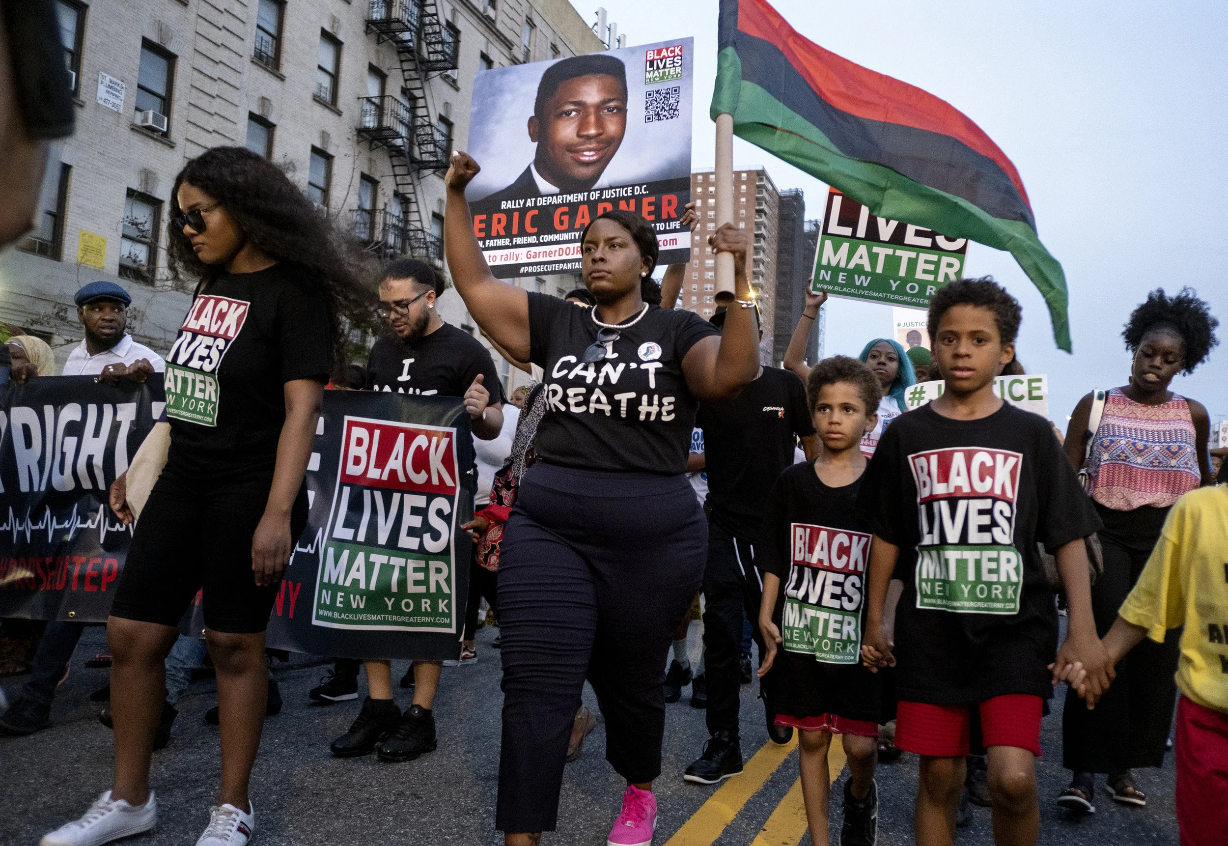 NYPD judge recommends firing Daniel Pantaleo, cop who choked Eric Garner