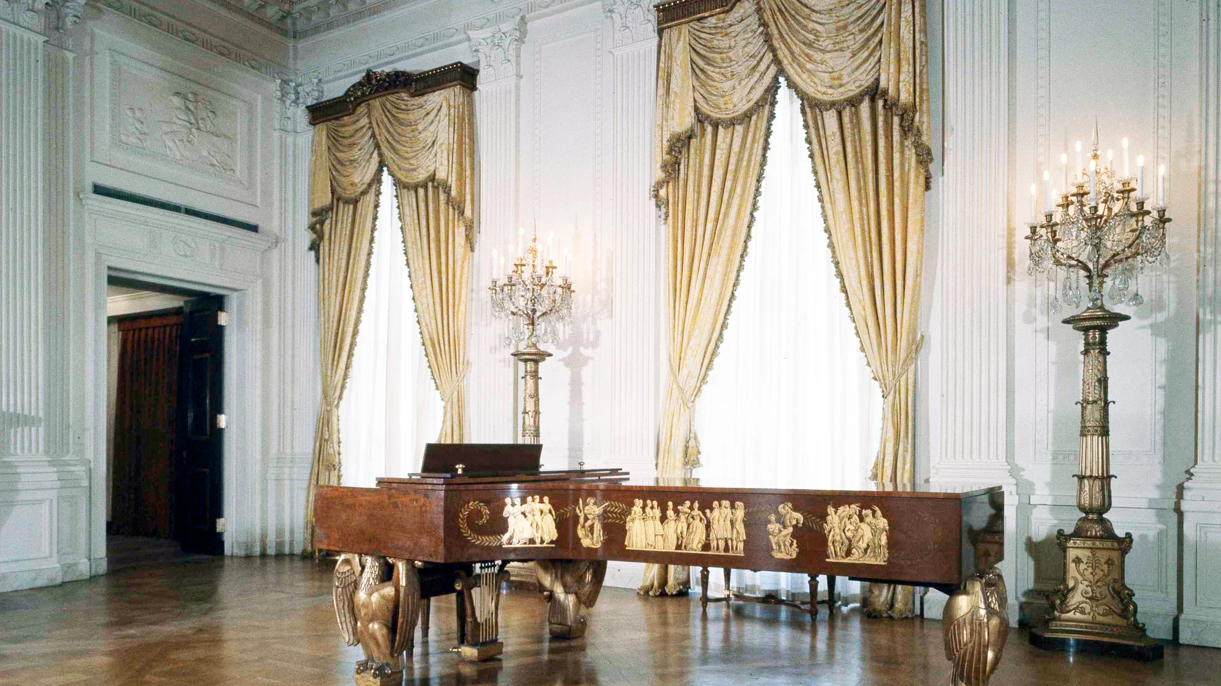 How some of the world’s best pianos were built in Queens