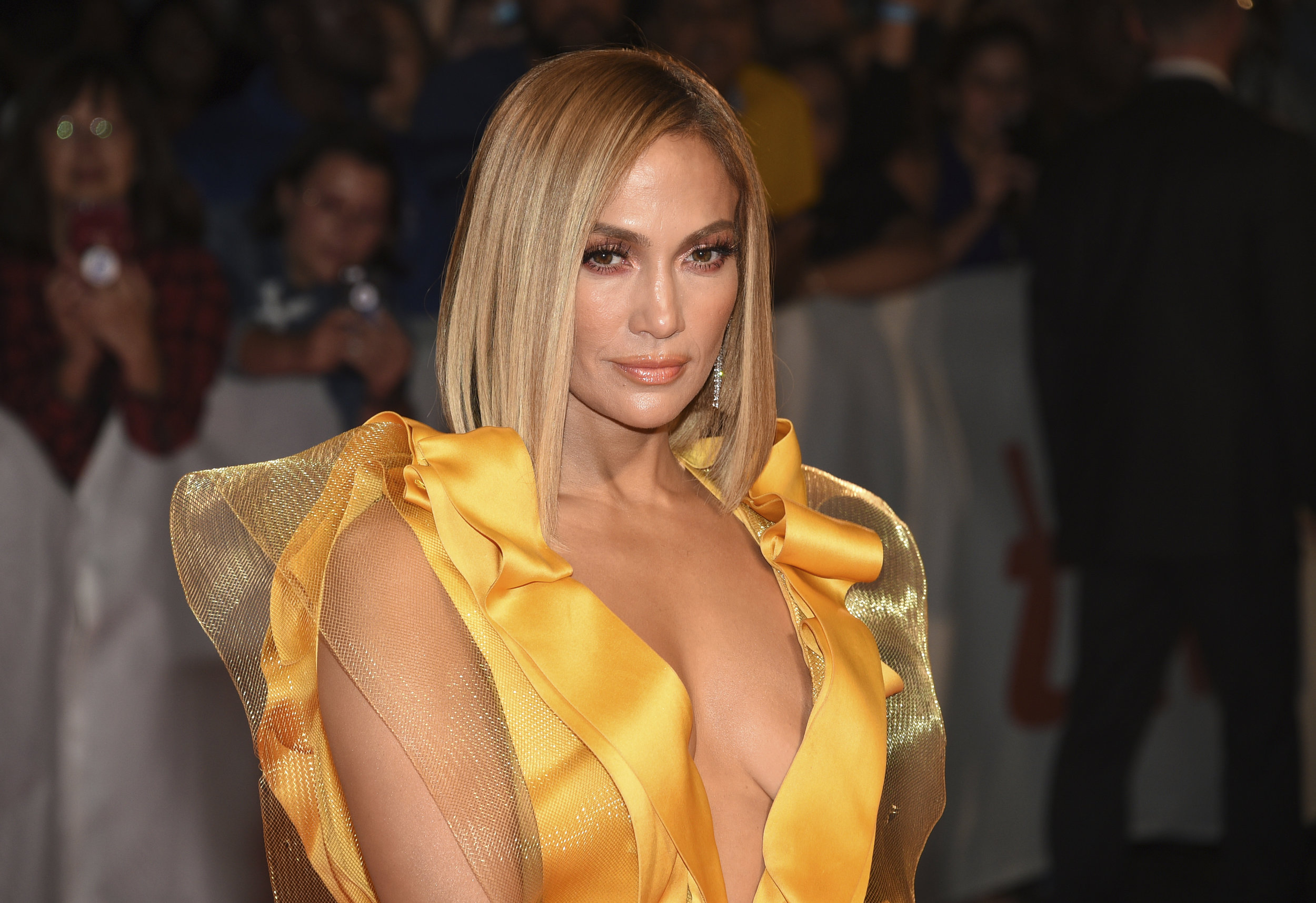 New J-Lo film features LIC strip club