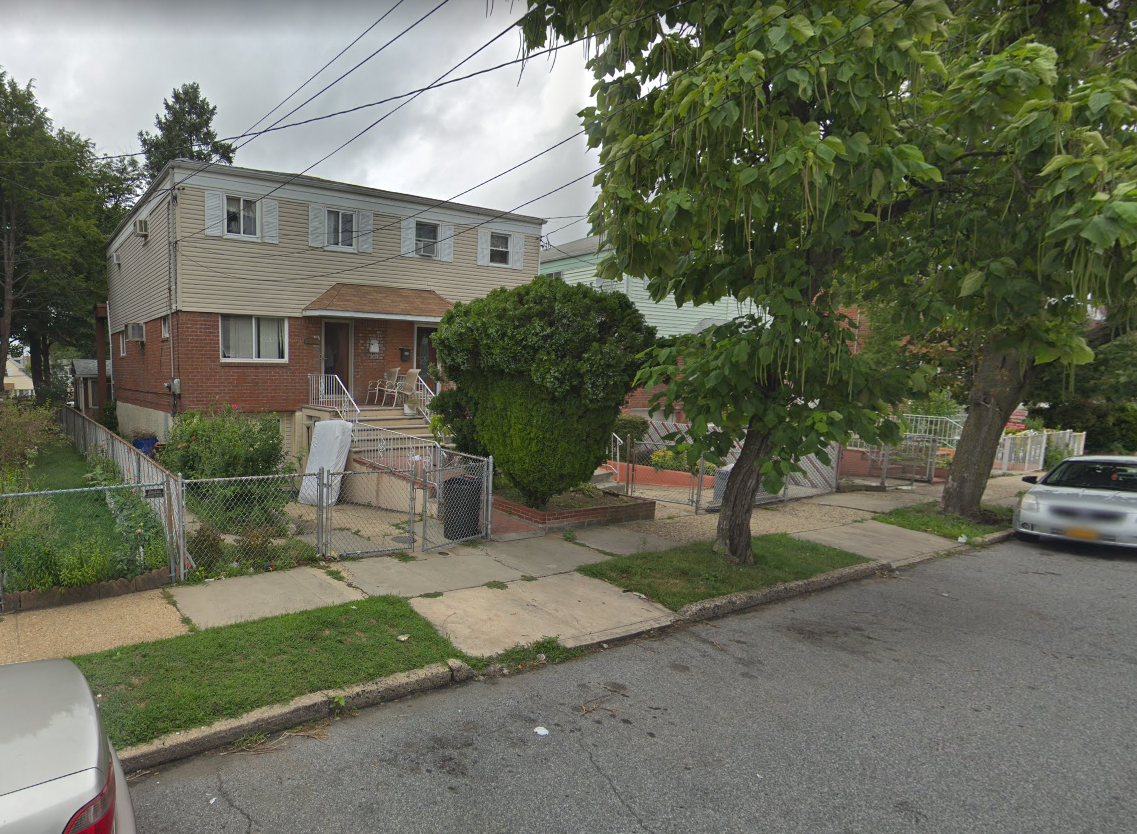 Queens Village man arrested for fatally stabbing roommate