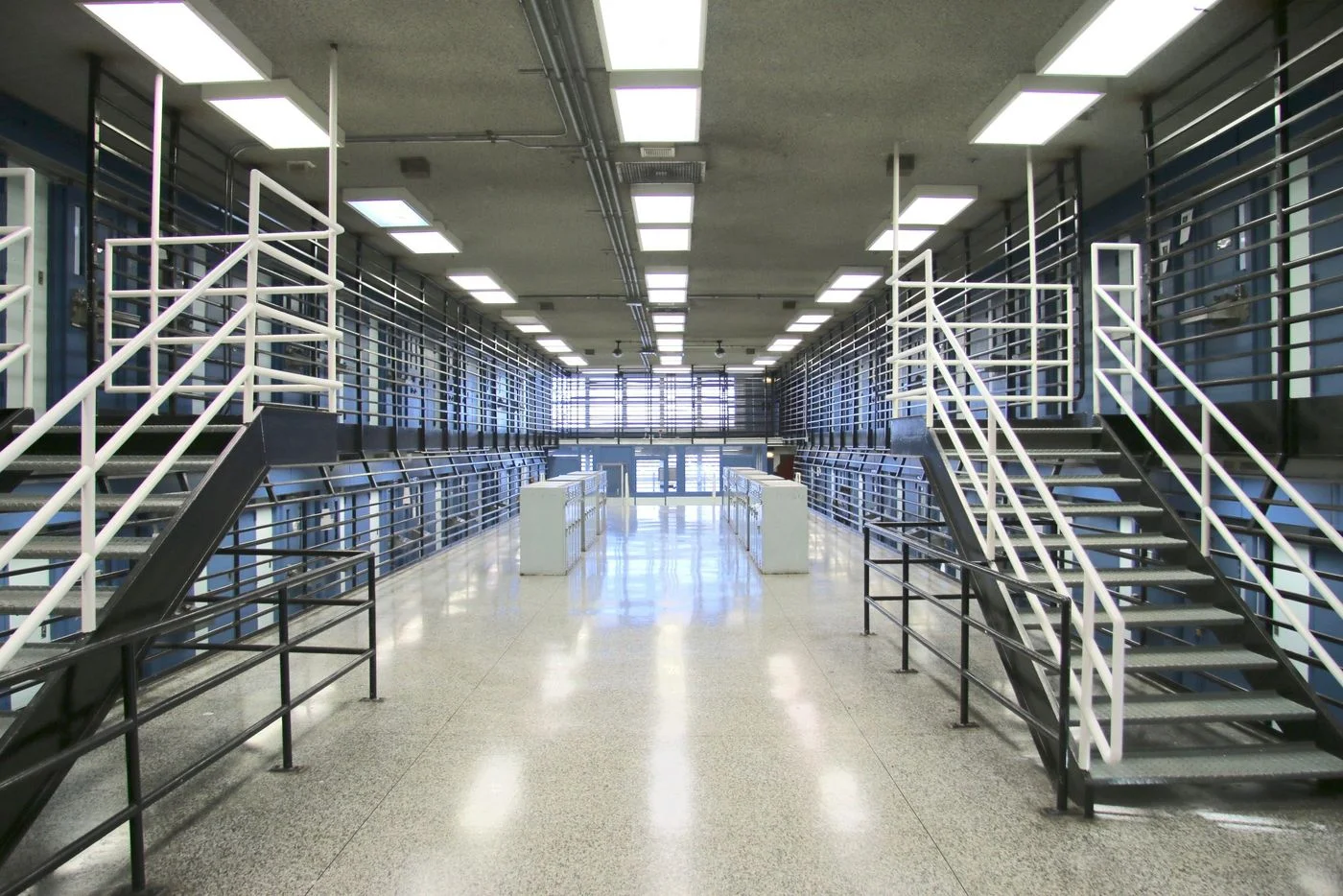 Jails oversight board votes to propose limits on solitary confinement