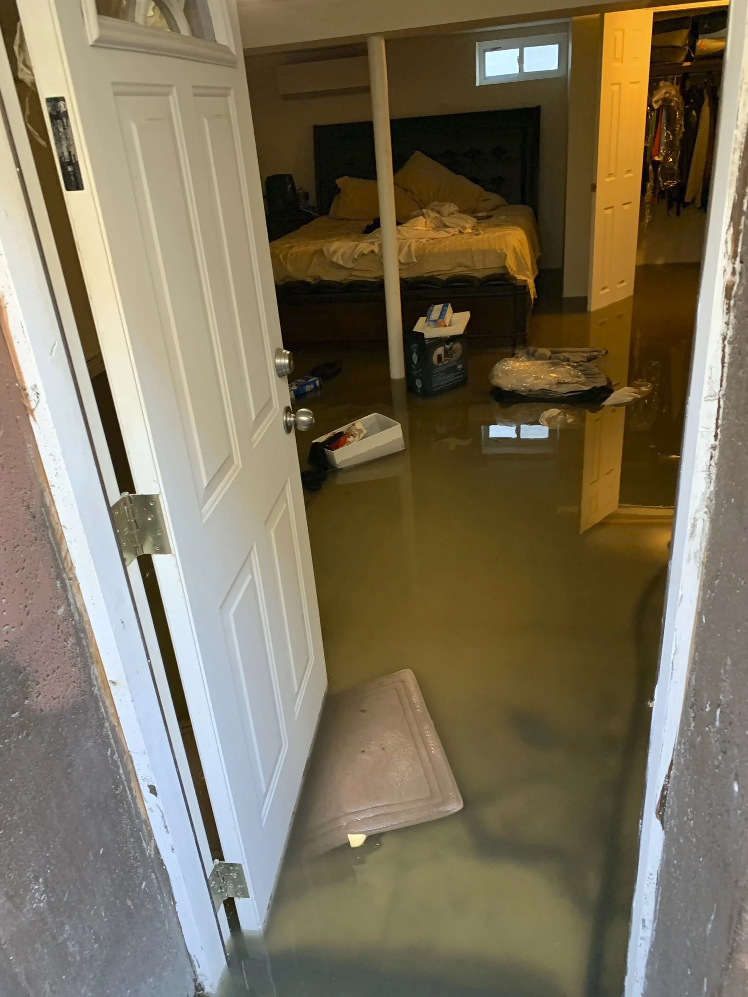 Blocked sewage line floods hundreds of Queens homes with wastetinged