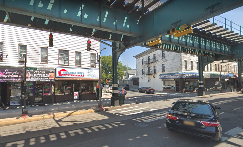 Richmond Hill man accused of chasing teen into traffic arraigned in Queens