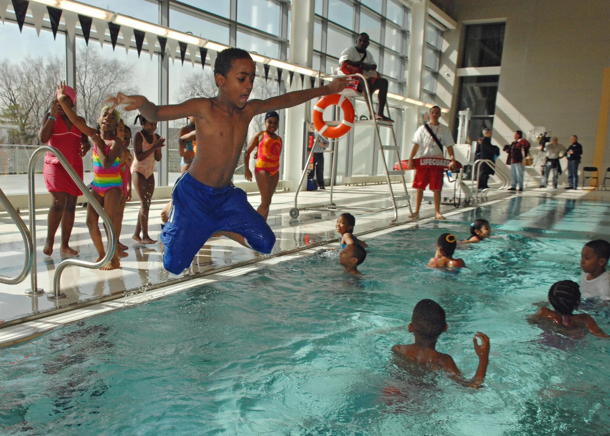 Flushing Meadows Aquatic Center closes for emergency repairs