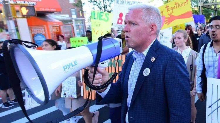 Van Bramer exits Queens borough president race