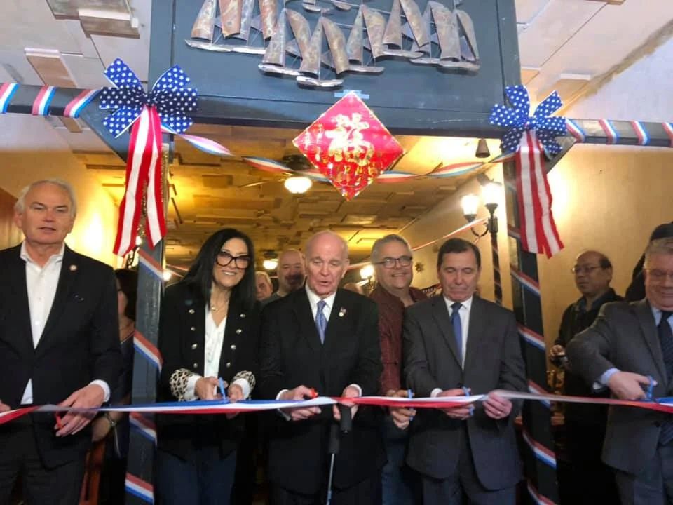 Ex-prosecutor recruits top Queens conservatives in bid for borough president