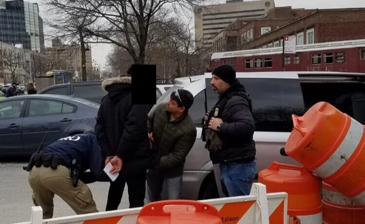 ICE patrols Queens Criminal Courthouse without making an arrest Monday