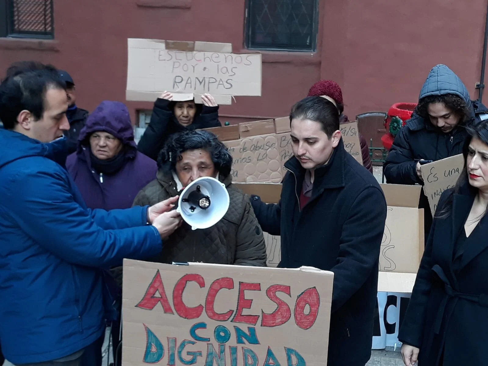 Jackson Heights tenants group demands wheelchair ramps at 133-unit complex