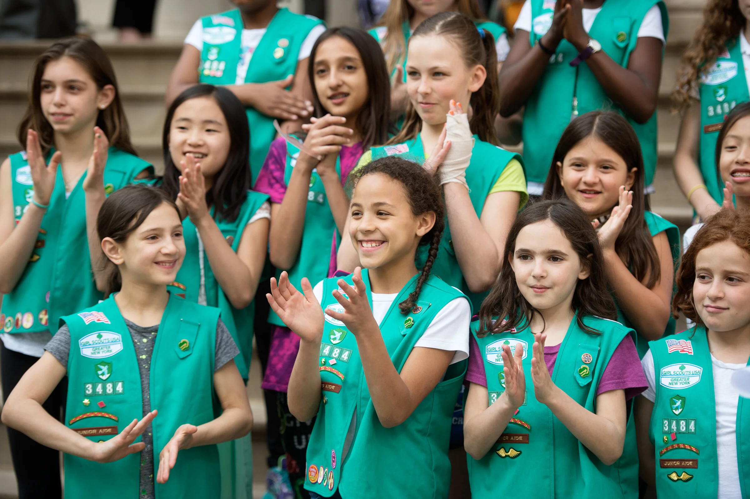 NYC Girl Scouts send cookie donations to hospital staff
