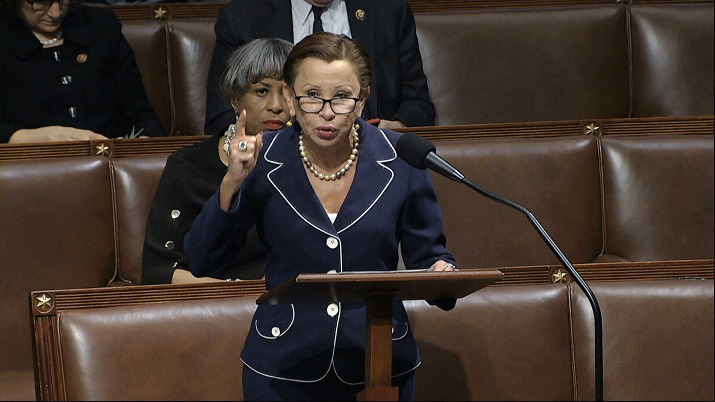 Queens congresswoman wants feds to stop taxing unemployment benefits