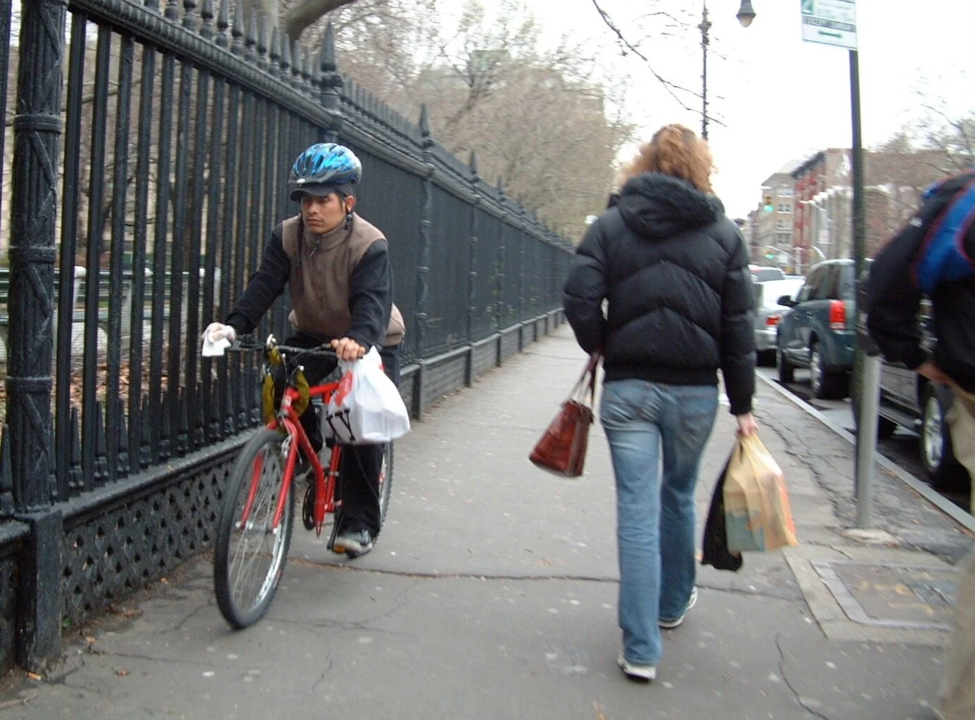 Council considers curbing delivery app fees as coronavirus threatens Queens eateries