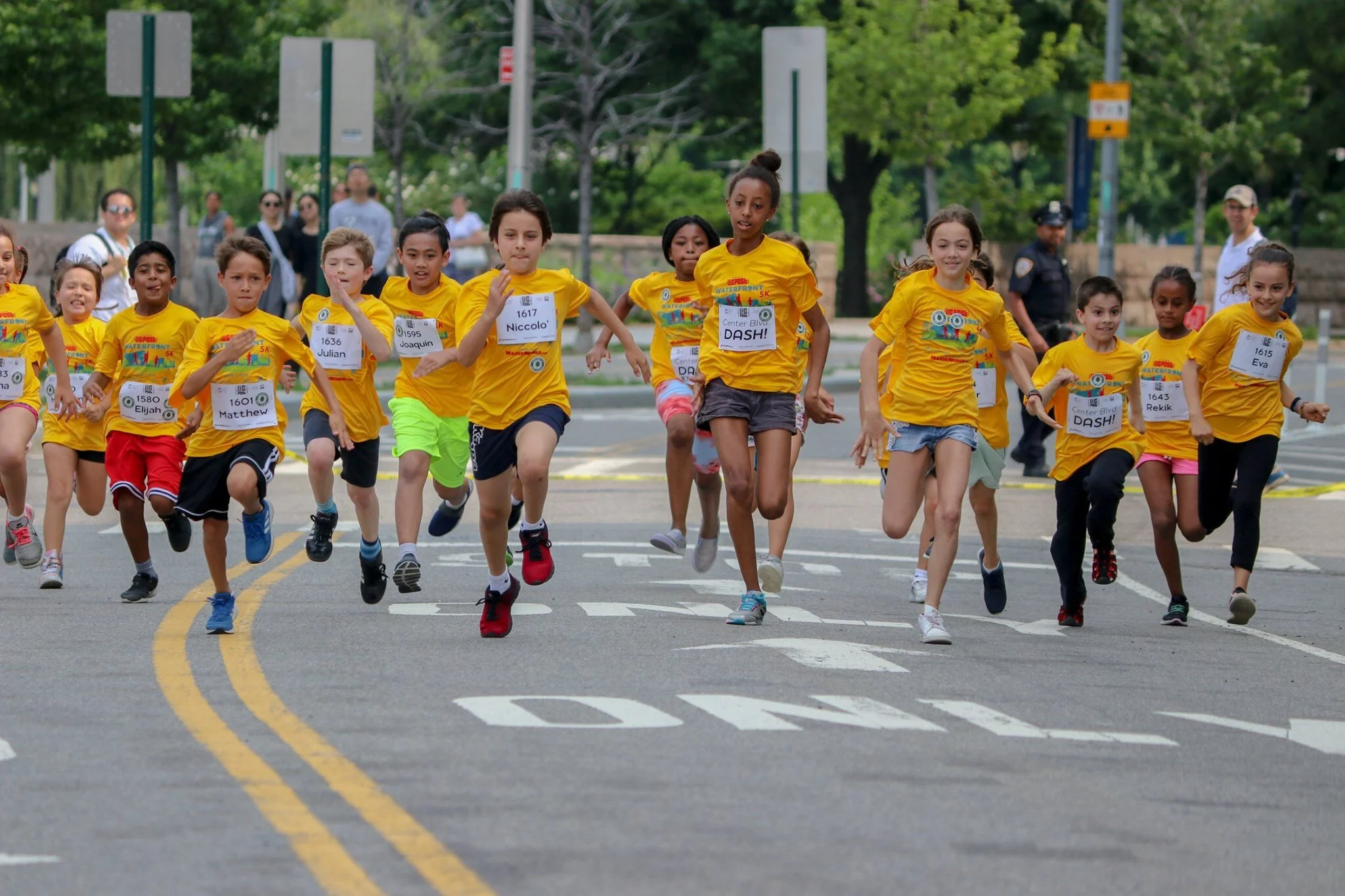 Queens runners compete in remote road races, as online exercisers hit their stride