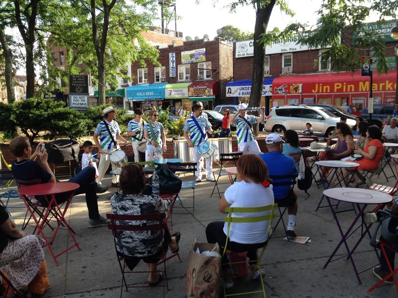 NYC moves to open outdoor dining space for floundering restaurants