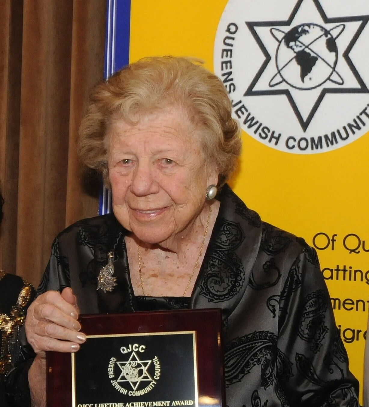 Trailblazing former Queens Borough President Claire Shulman has died