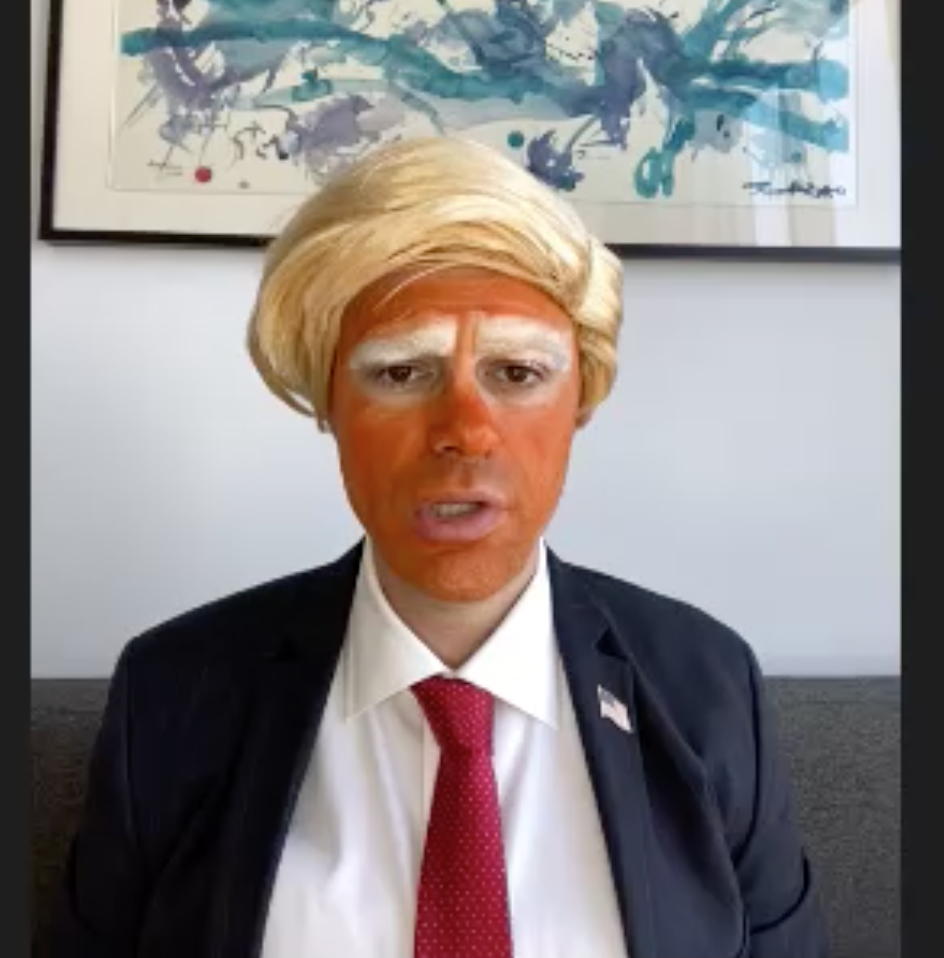 Ex-prosecutor runs anti-Trump campaign to Make America Smart Again