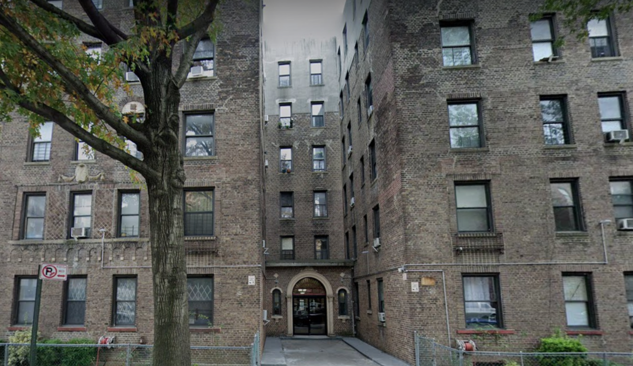 Jackson Heights woman killed by stray bullet shot into apartment