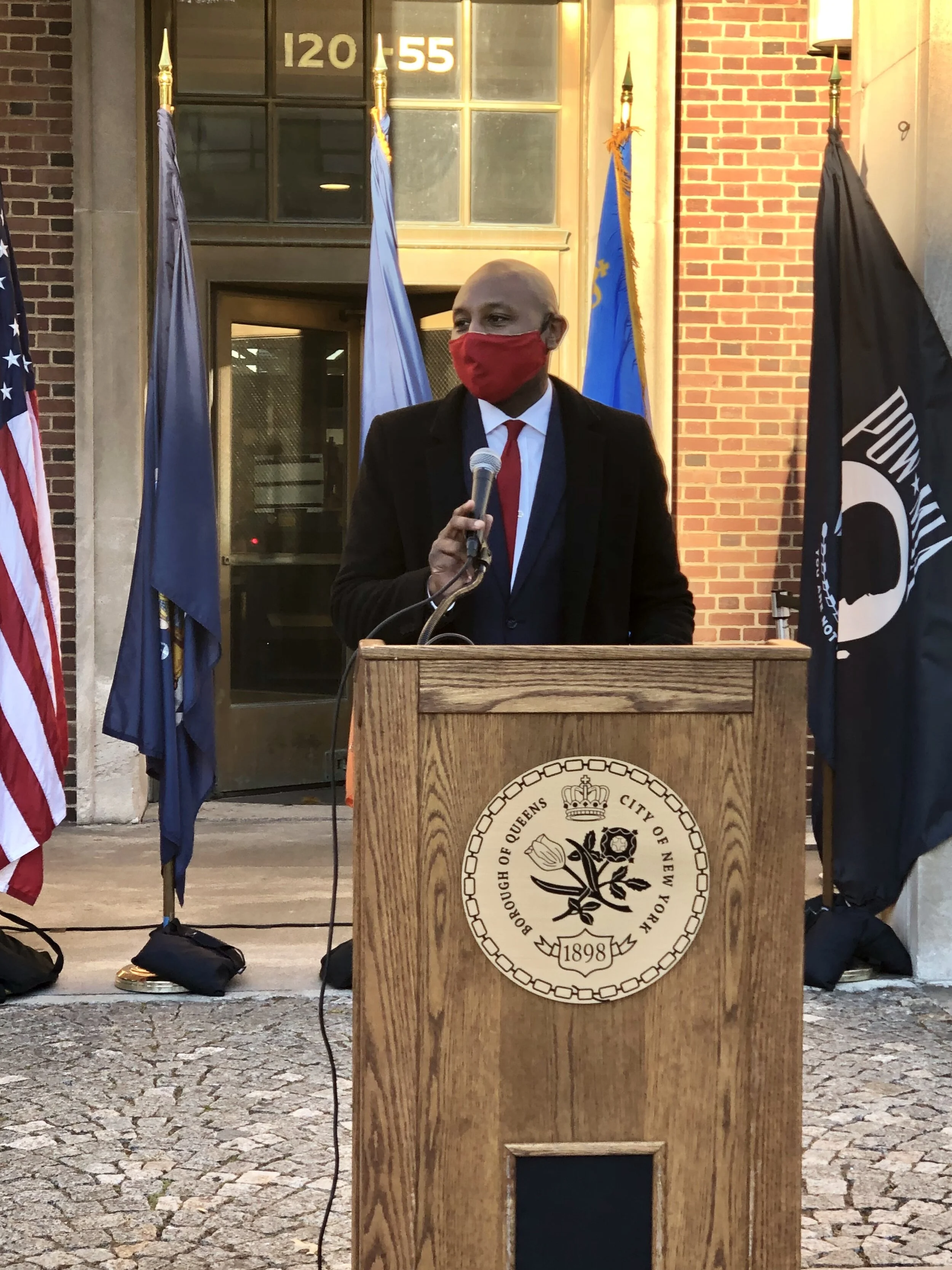 Richards sworn in as Queens borough president