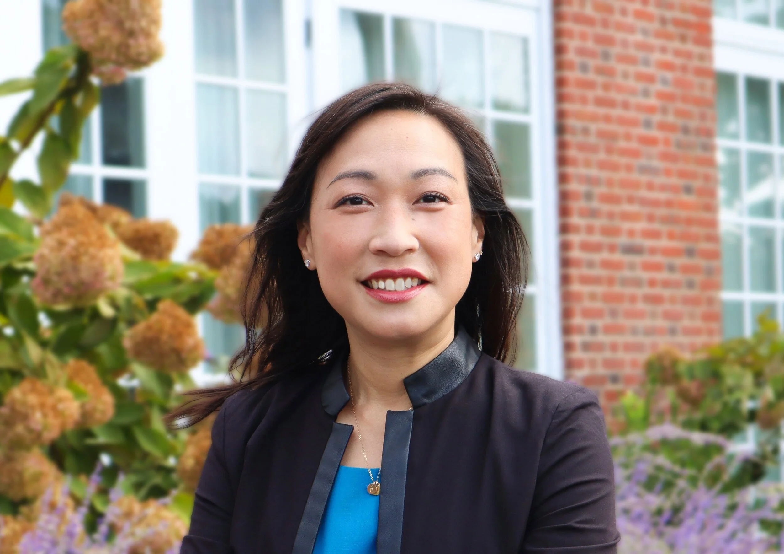 Oakland Gardens nonprofit leader centers senior services in bid for open Council seat