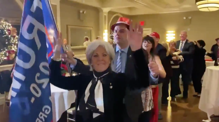 VICKIE PALADINO, A COUNCIL CANDIDATE IN QUEENS’ DISTRICT 19, LEADS THE WHITESTONE REPUBLICAN CLUB. THE ORGANIZATION HELD AN EVENT DEC. 9 WHERE ATTENDEES WENT MASKLESS AS THEY DANCED AND SANG. IMAGE VIA MATT BINDER/TWITTER