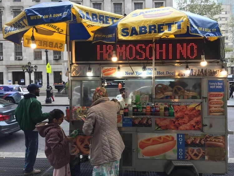 NYC shifts street vendor oversight from police to consumer agency