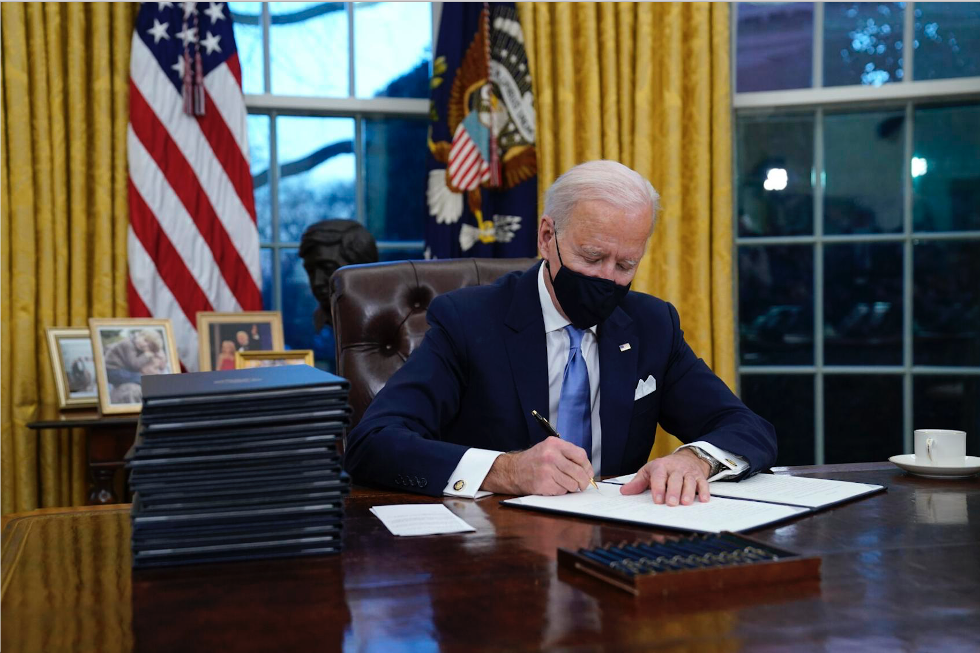 Biden orders DOJ to phase out contracts with private jails, including Queens lock up 