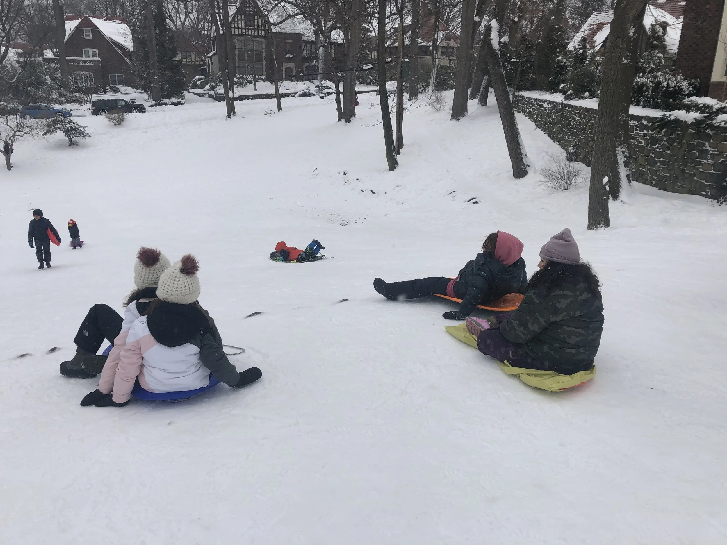 Queens kids head for the hills after biggest snowfall in 5 years