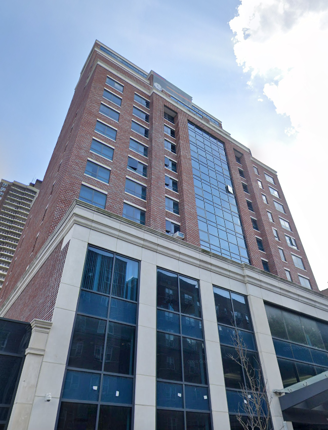 Tenants inside crime-ridden Kew Gardens hotel now have no heat