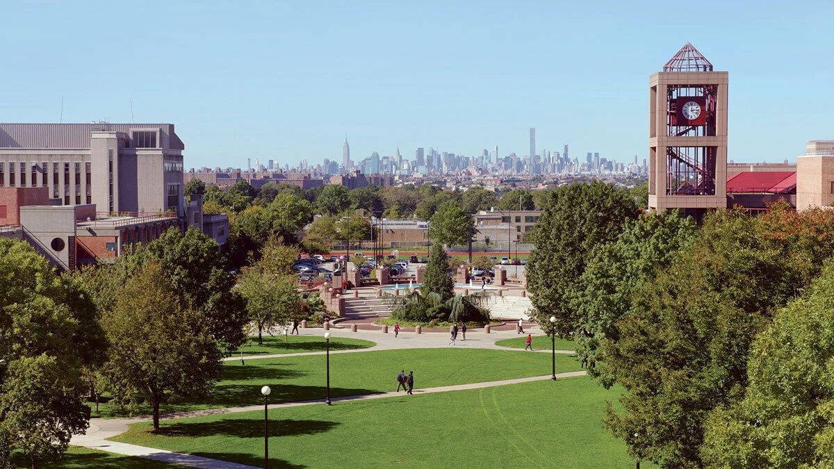 Students condemn Queens College for dorm evictions