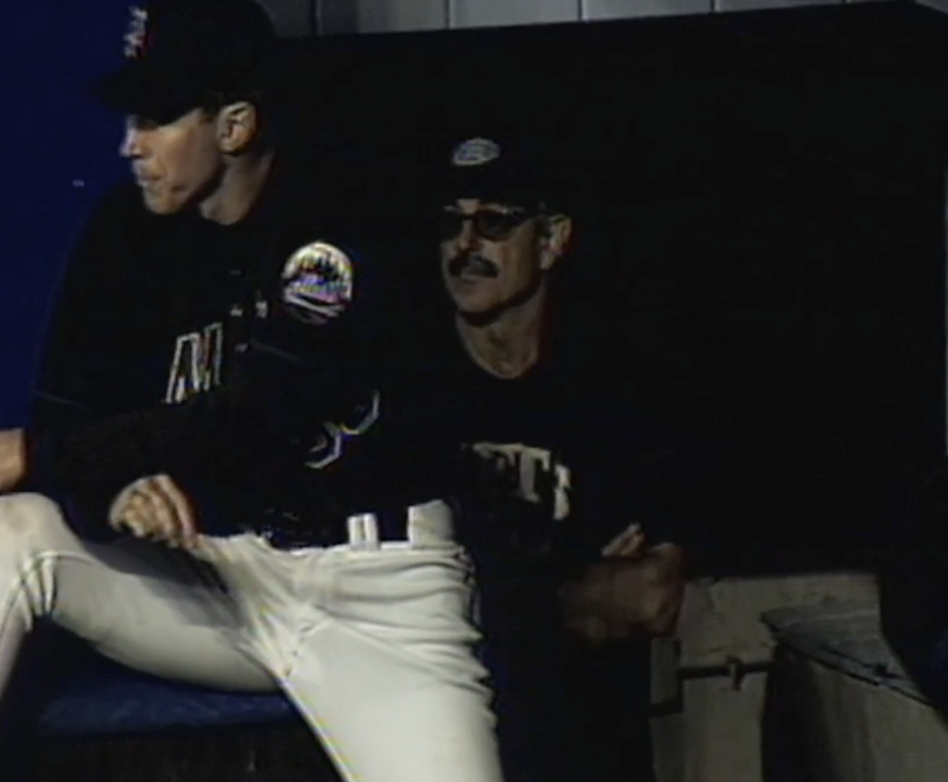 Black Friday: Mets announce return of beloved black threads 