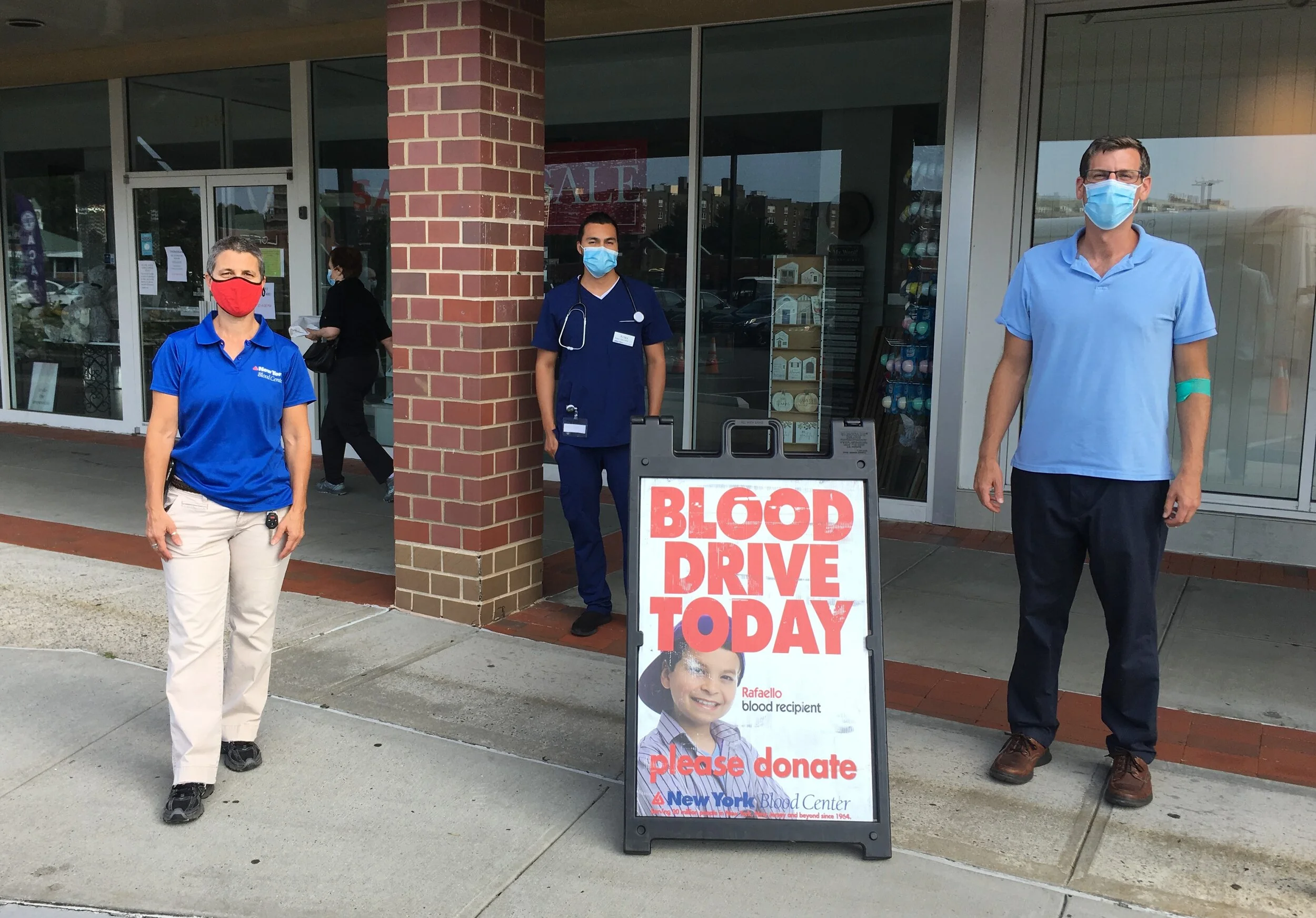 Braunstein hosts Bayside blood drive