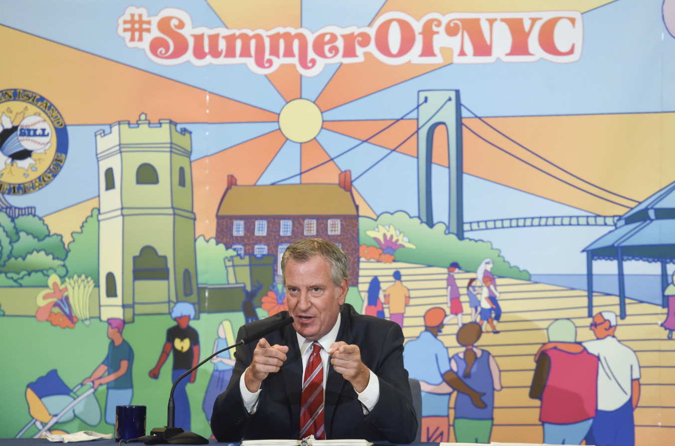De Blasio criticizes courts