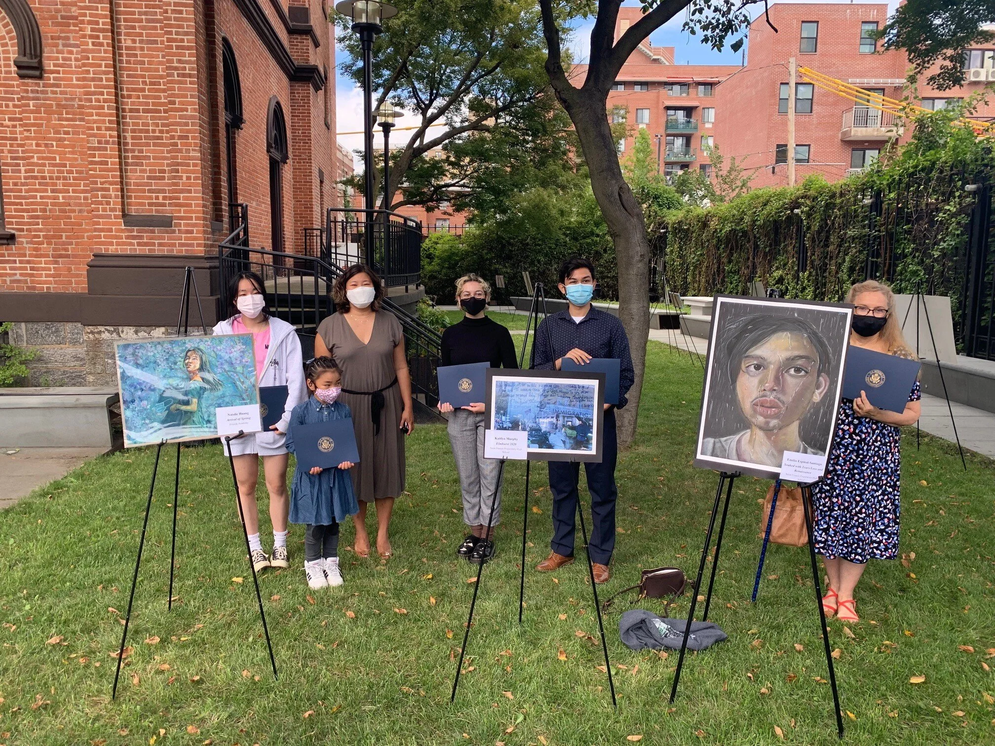 Meng recognizes teen artists from Queens