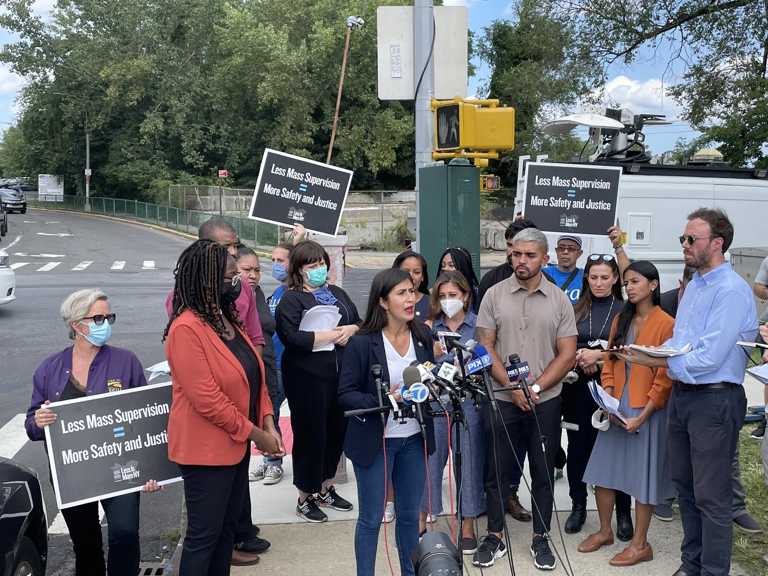 ‘Shame on us,’ electeds say after Rikers visit