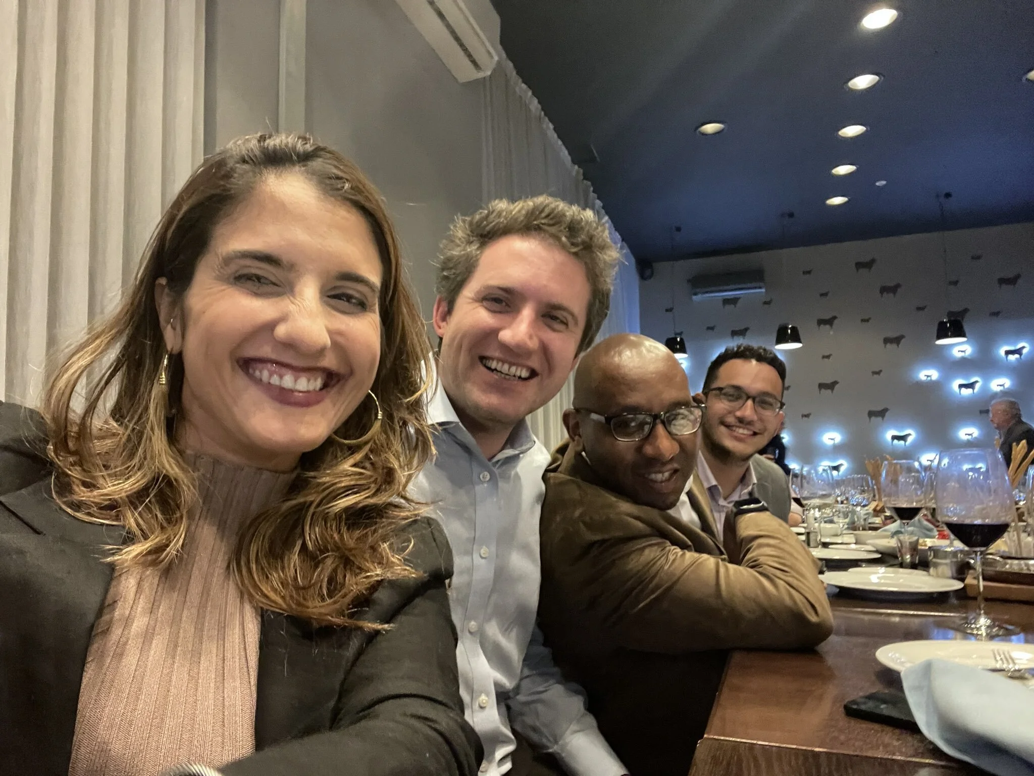 Richards quietly leaves Queens for Ukraine