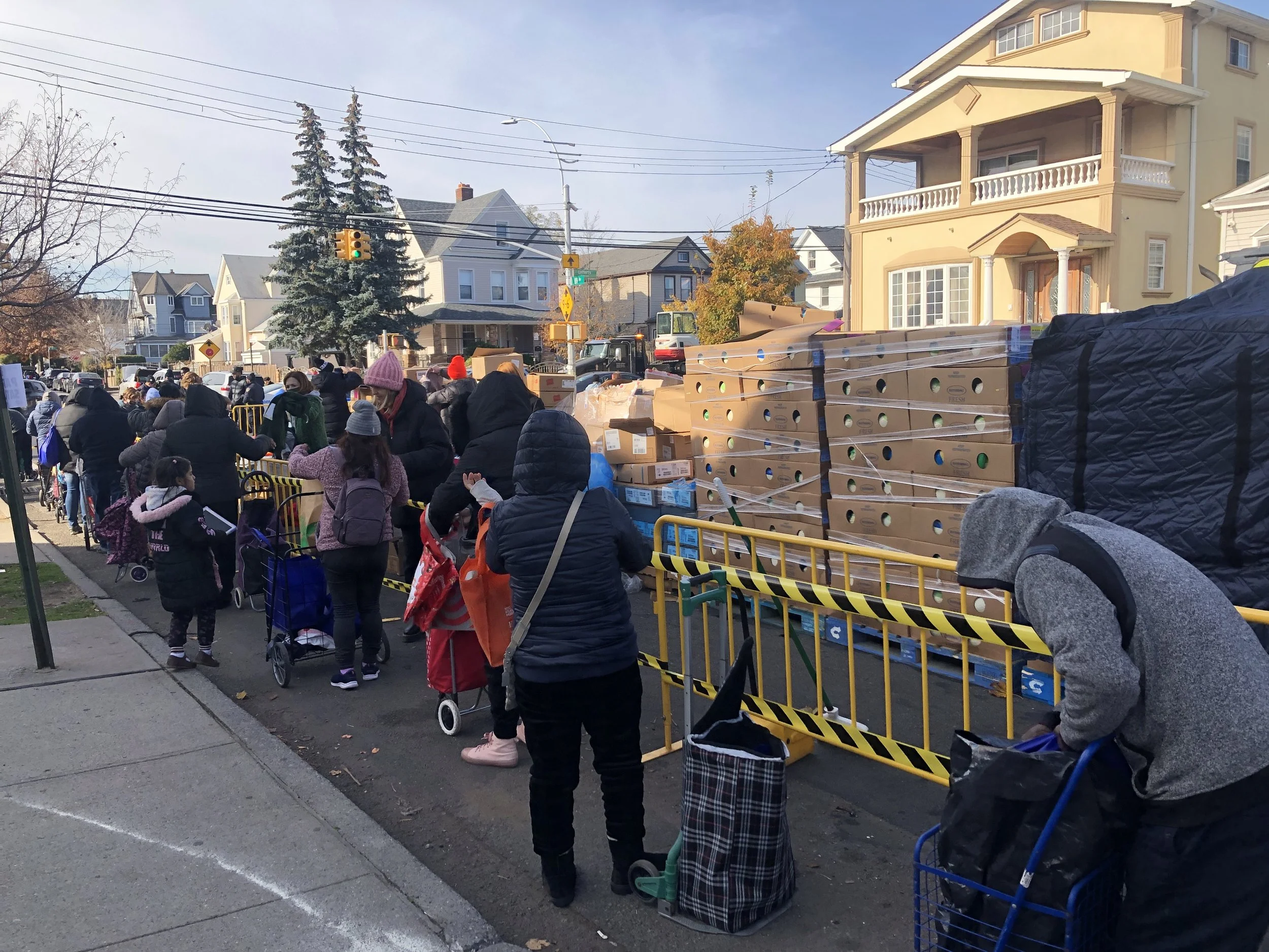 River Fund founder celebrated during turkey giveaway