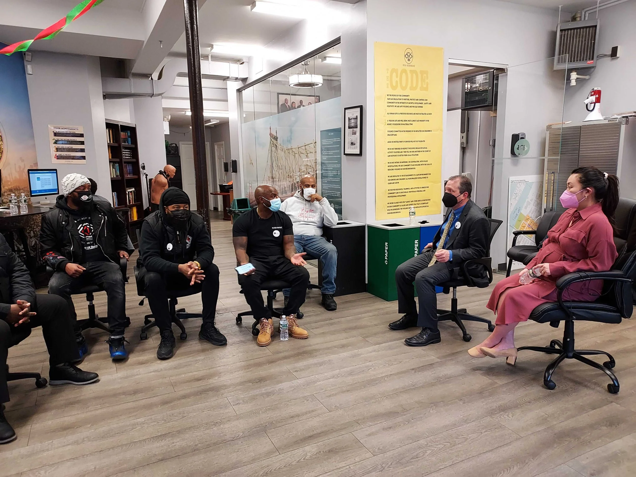 Lander, Won meet with Queens nonprofit to talk city procurement