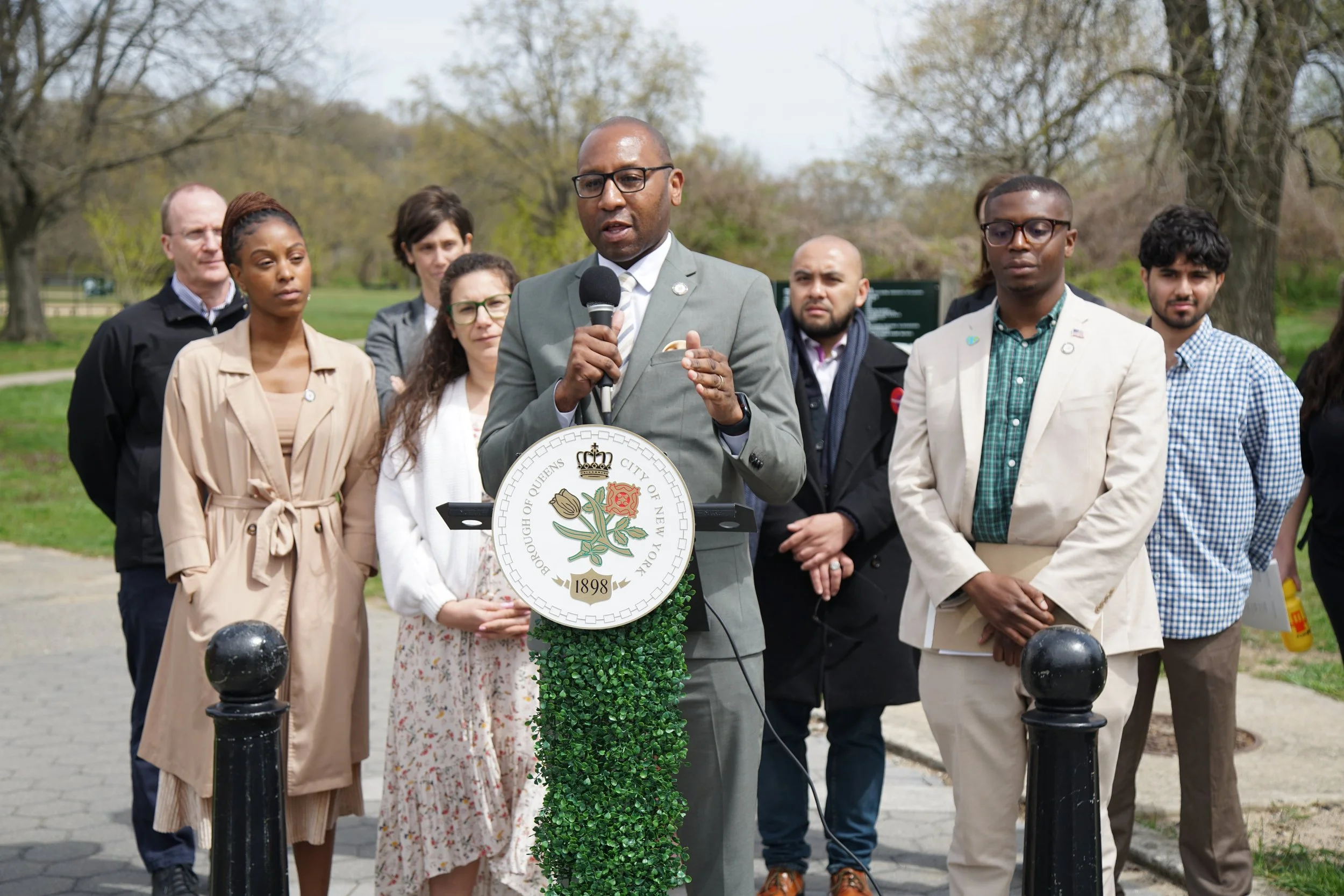 BP assembles environmental group to lead Queens’ climate efforts 