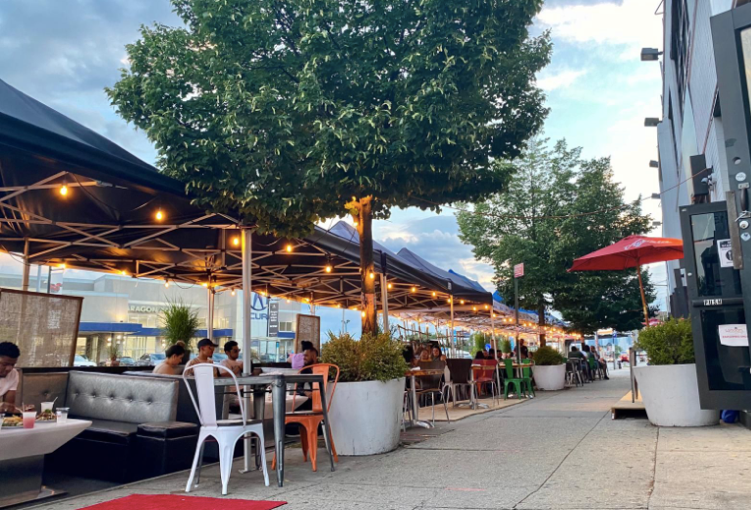 Appeals court keeps city’s outdoor dining reservation open