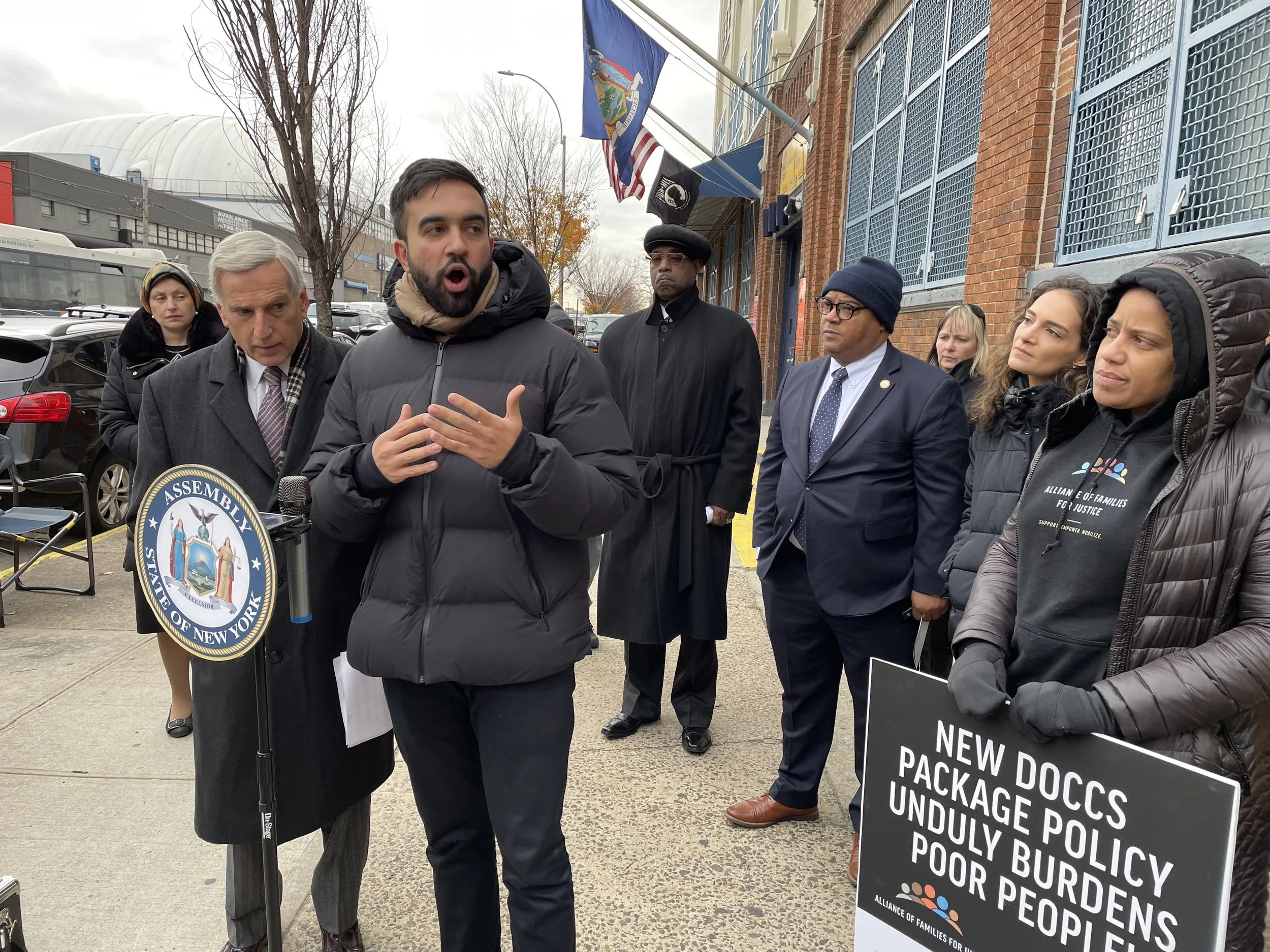 ‘Hope is being stripped away’: Lawmakers, advocates demand DOCCS eliminate new package policy 