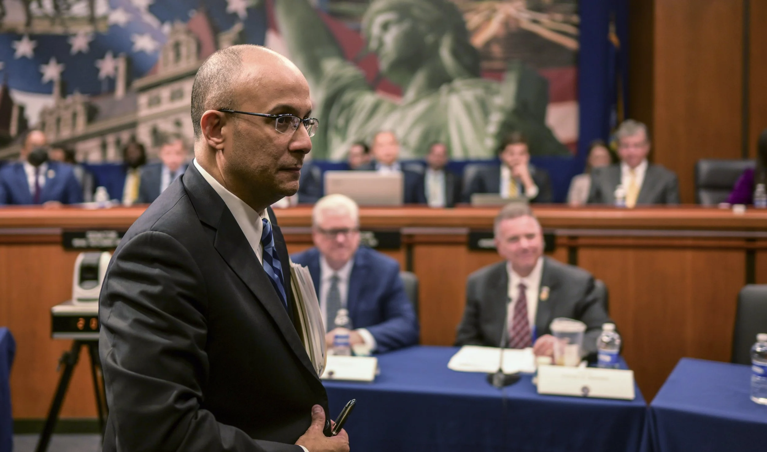Lawsuit calls for full Senate vote on LaSalle