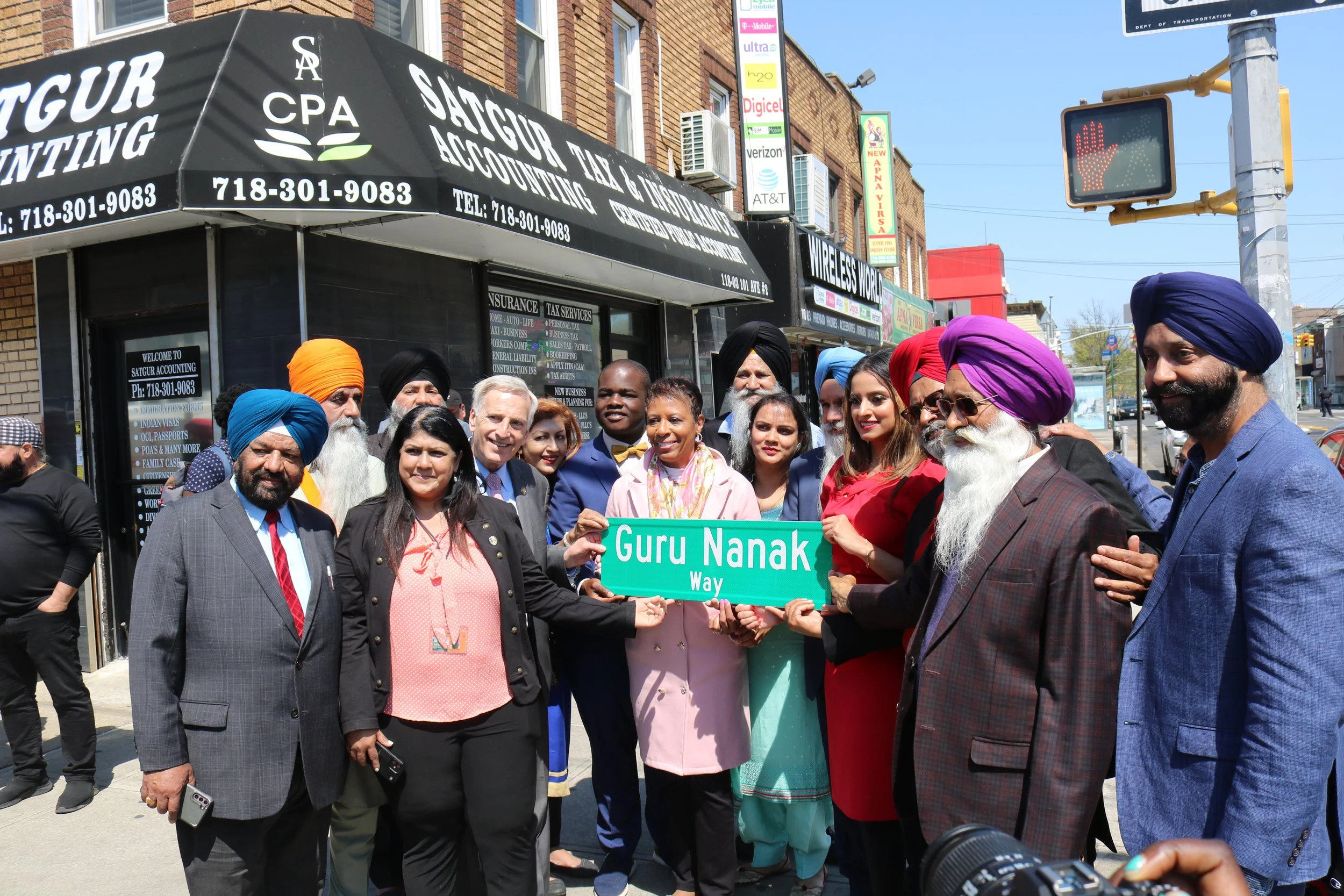 Richmond Hill street co-named for founder of Sikhism 