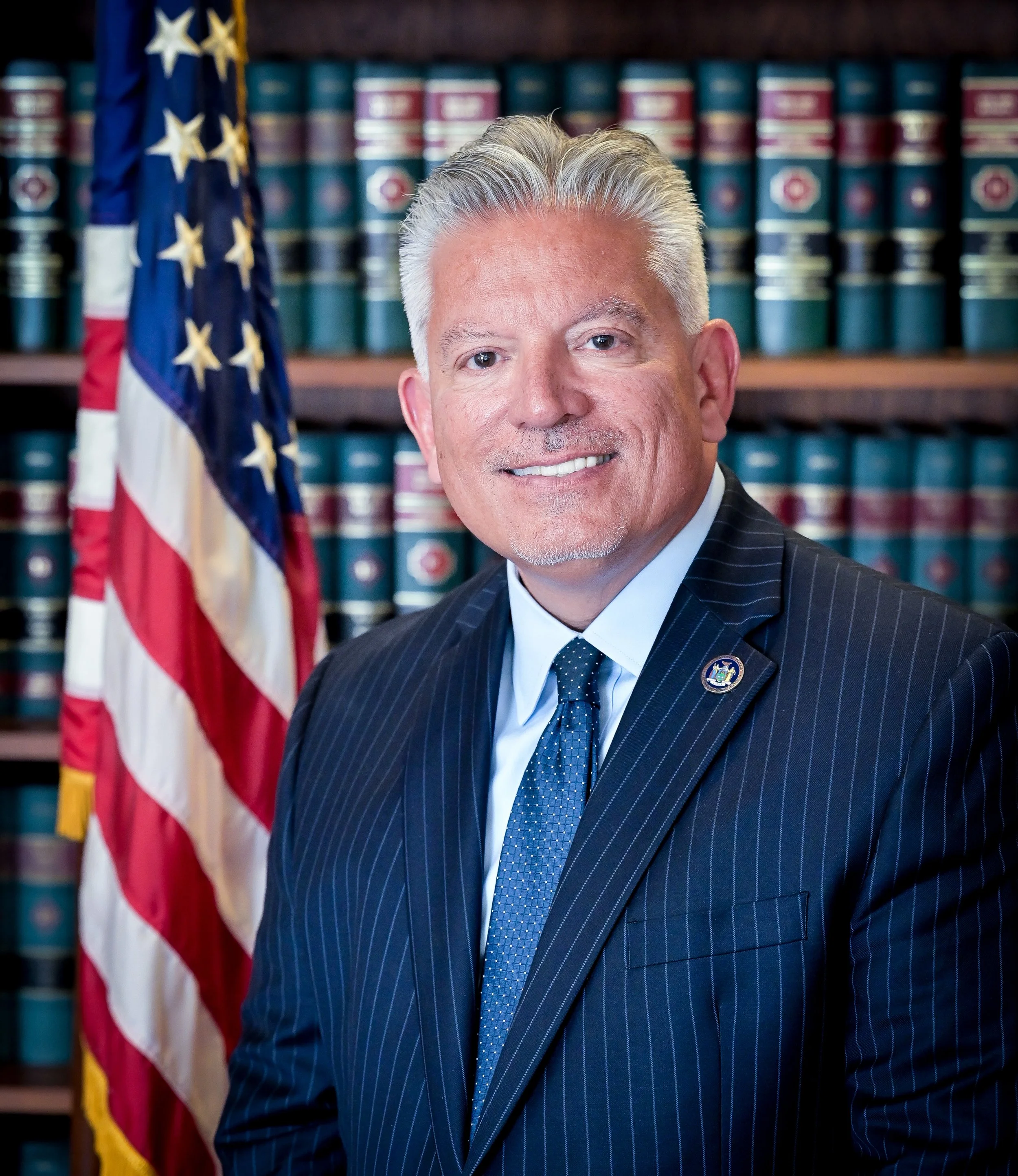 Former top Queens judge officially named chief administrative judge