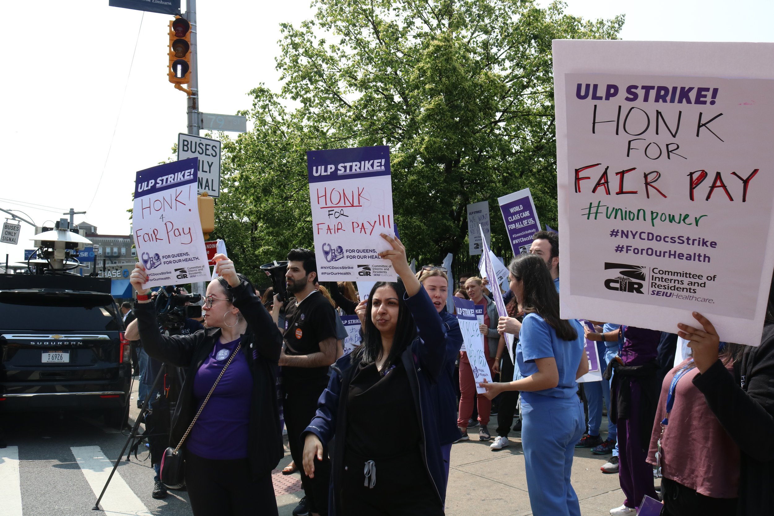 Elmhurst Hospital strike comes to an end as tentative agreement is reached
