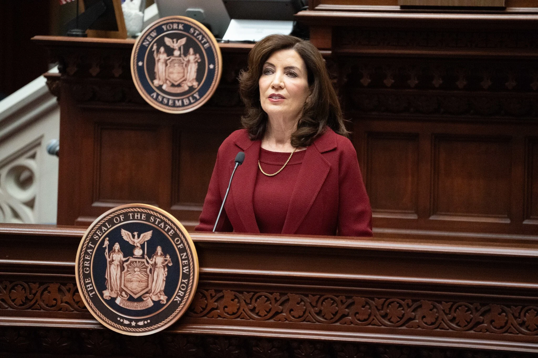 Gov proposes eliminating Supreme Court justice cap