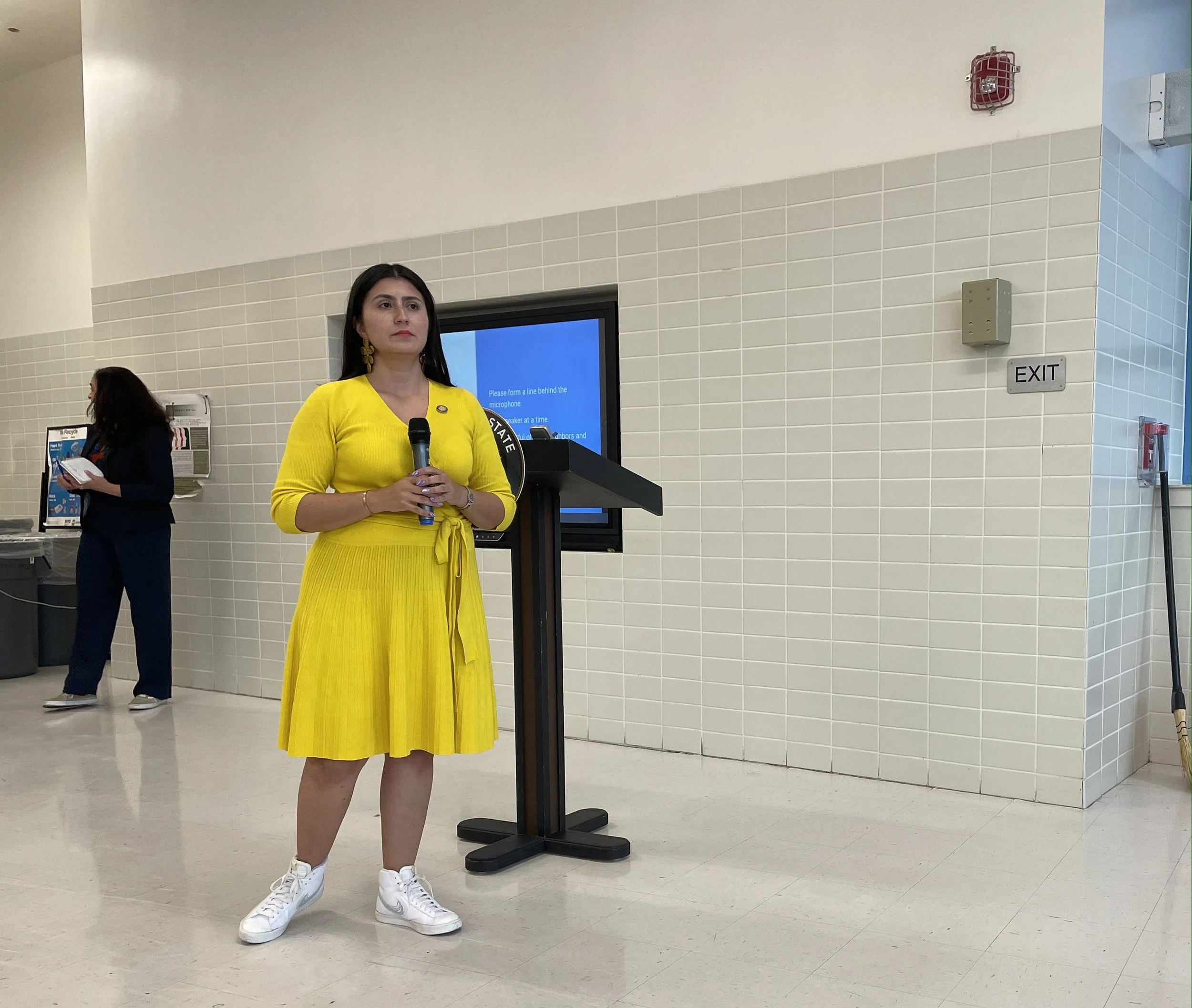 Ramos' 'unscientific’ survey shows opposition to Cohen casino proposal